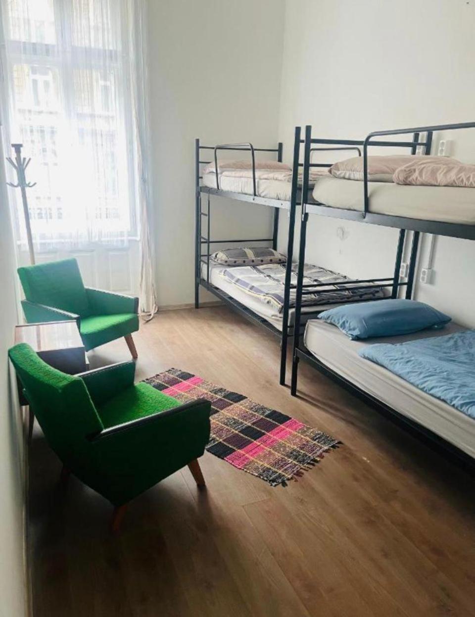 Doxie Rooms And Beds Budapeste Exterior foto